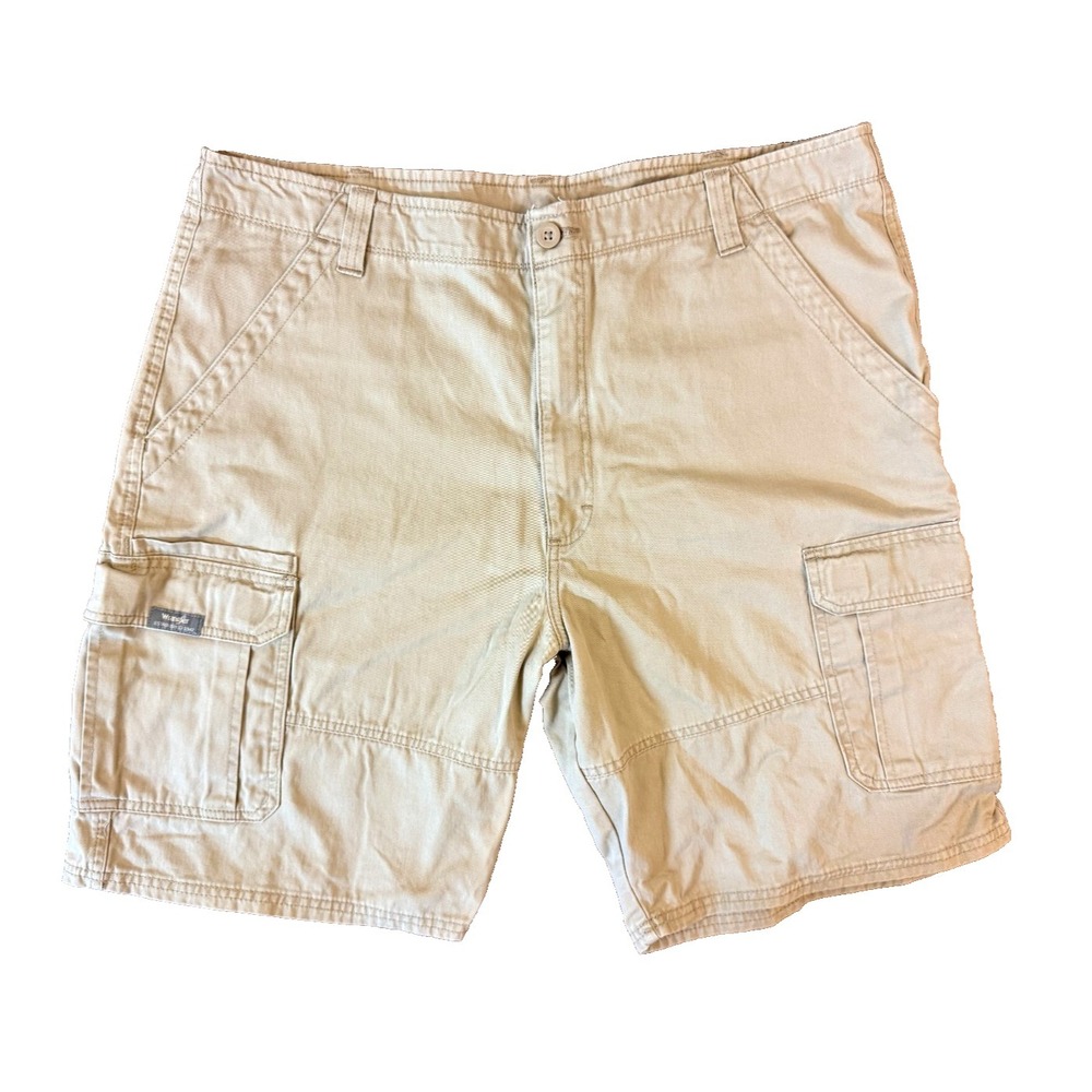 Wrangler Men's Shorts 40 Cargo Khaki Tan Pockets Relaxed Utility Outdoor Hiking